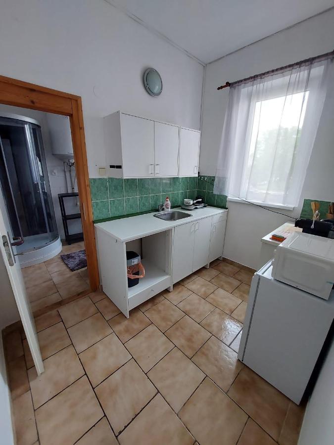 Penzion U Radnice Доксы Экстерьер фото